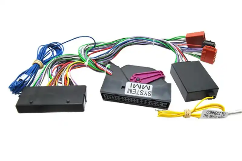 Adaptér pro HF sadu Audi Akce