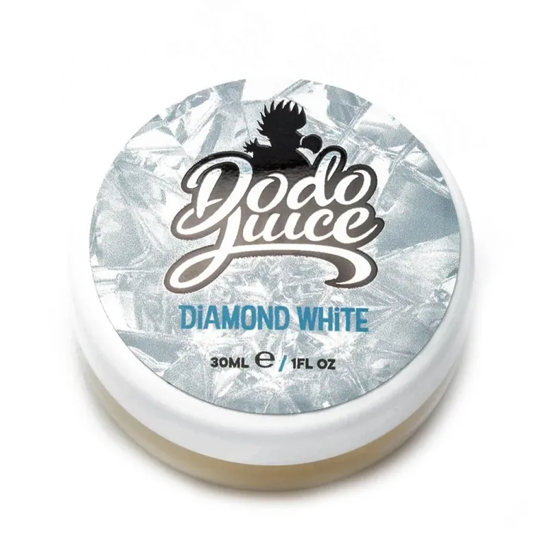 Koupit Online Tuhý vosk na světlé laky Dodo Juice Diamond White (30 ml)
